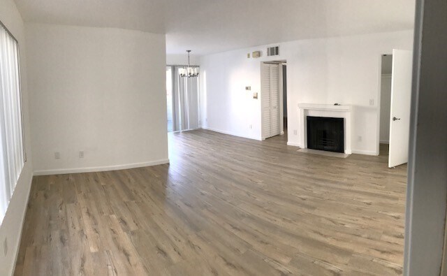 Foto del edificio - 920 N Alfred St