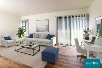 Legacy Bay Townhomes photo'