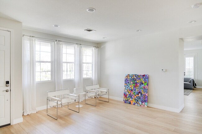 Foto del edificio - 23315 Portland Ln