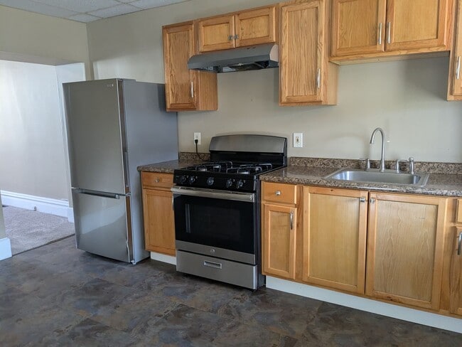 Foto del edificio - 2 bedroom, 1 bath in Beaver Falls
