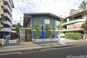 Building Photo - 242 Ka?iulani Ave