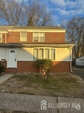 Building Photo - 685 Audrey Dr