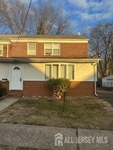 Building Photo - 685 Audrey Dr