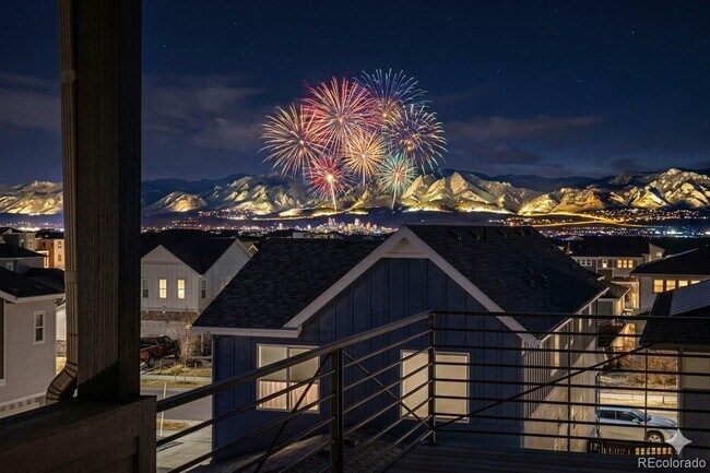 Foto del edificio - Luxury Living in the Heart of Painted Prairie – Spacious 4 Bedroom Home with Modern Finishes and ...