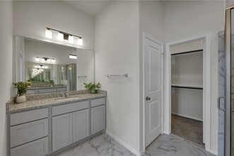 Building Photo - 17446 Vino Vines Ln