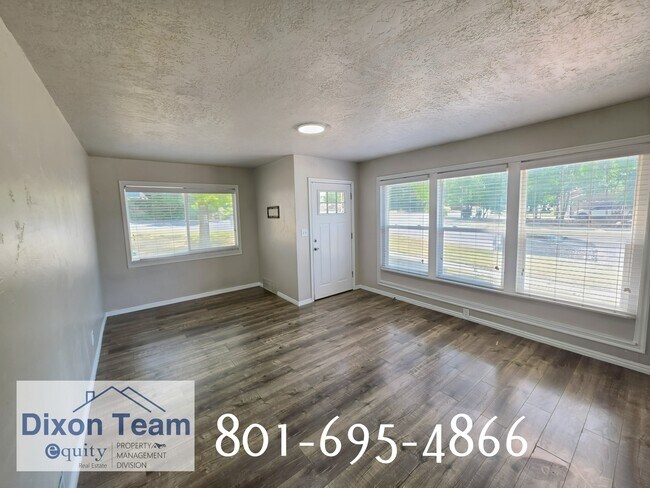 Foto del edificio - 1284 E 22nd St
