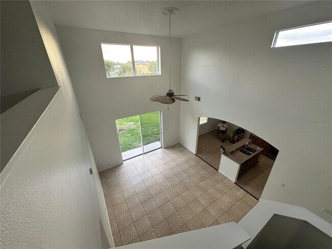 Building Photo - 2723 Star Grass Cir