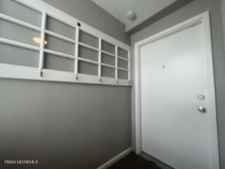 Primary Photo - 624 Bay Ave