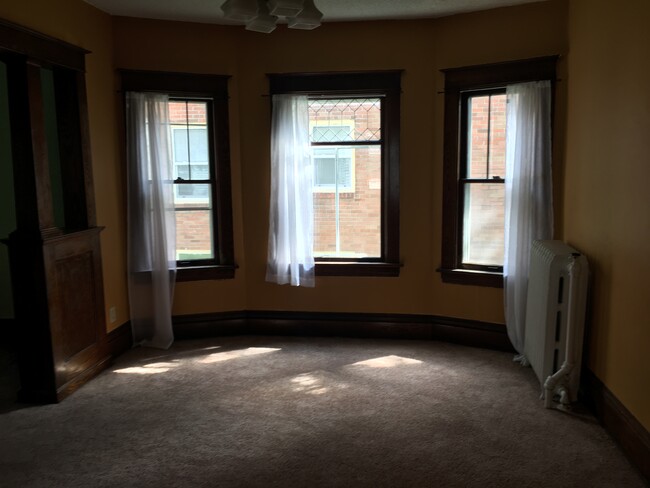 dining room - 1230 Sherburne Ave