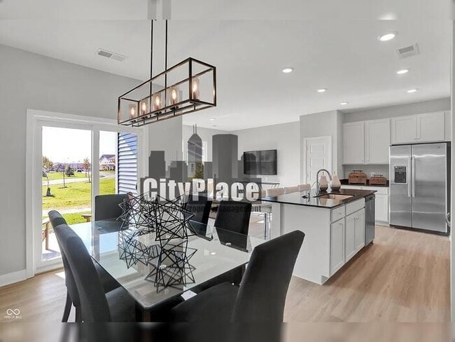 Foto del edificio - 6635 Halsey St