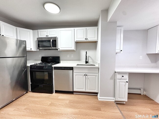 Foto del edificio - 127-131 Harbor Ave