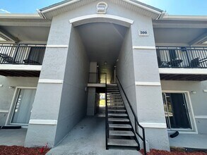 Building Photo - 3705 SW 27th St