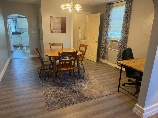 Foto del edificio - 115 N Water St