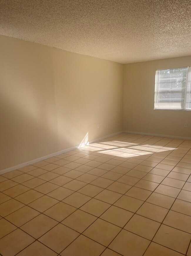 Foto del edificio - 17255 SW 95th Ave