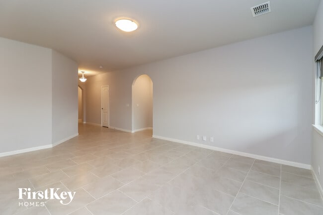 Foto del edificio - 1089 Nighthawk Trl