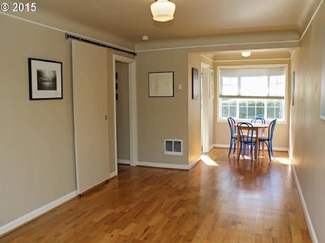 Foto del edificio - 2105 NE Everett St