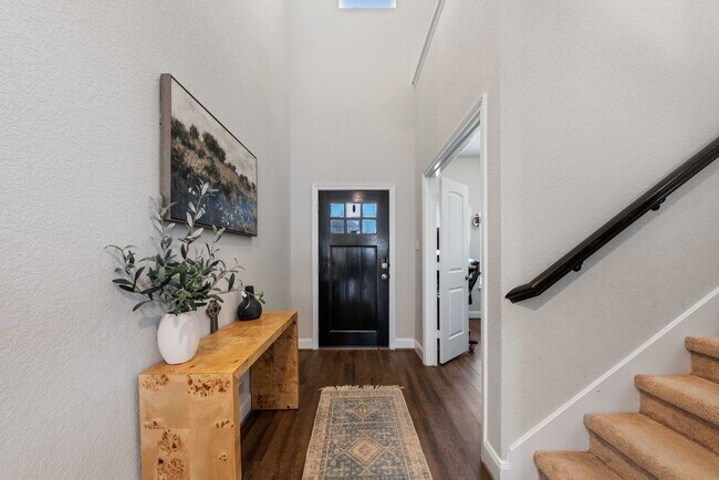 Foto del edificio - Spacious 4-Bed Oasis with Pool Access & Modern Upgrades in New Braunfels