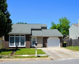 Building Photo - 380 Canterbury Cir NW