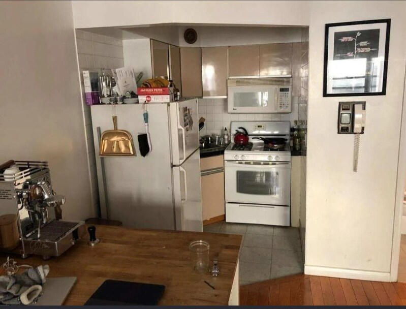 Foto del edificio - 112 Rivington St