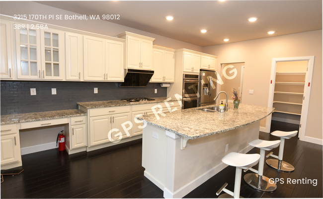 Foto del edificio - 3215 170th Pl SE