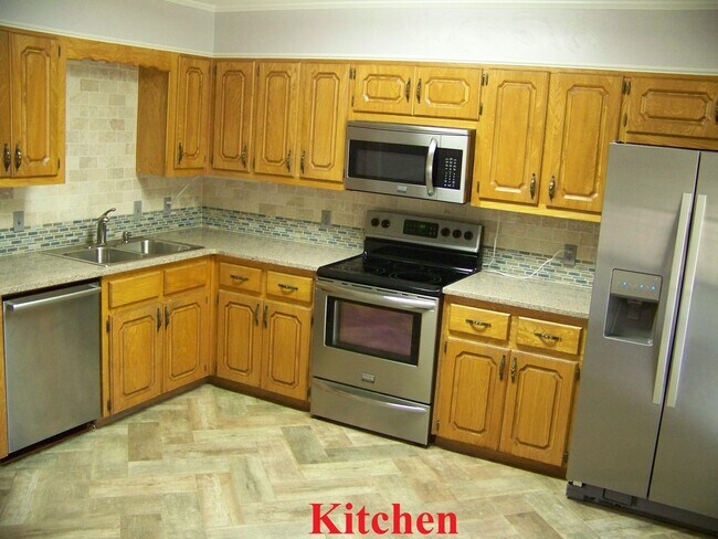 Foto del edificio - 5702 Larry Dr