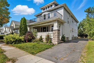 Building Photo - 168 Villa Ave