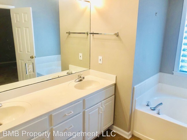 Building Photo - 3 br, 2 bath House - 7483 Pinnacle Point