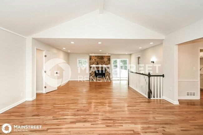 Building Photo - 725 Brookfield Pkwy, Roswell, GA 30075