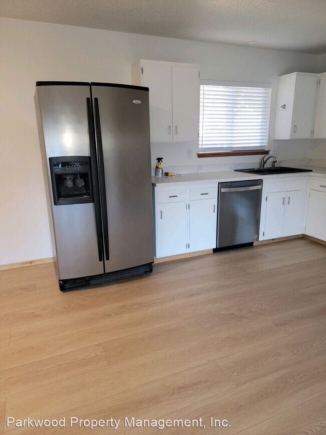 Building Photo - 3 br, 1 bath House - 6041 S. Huson St