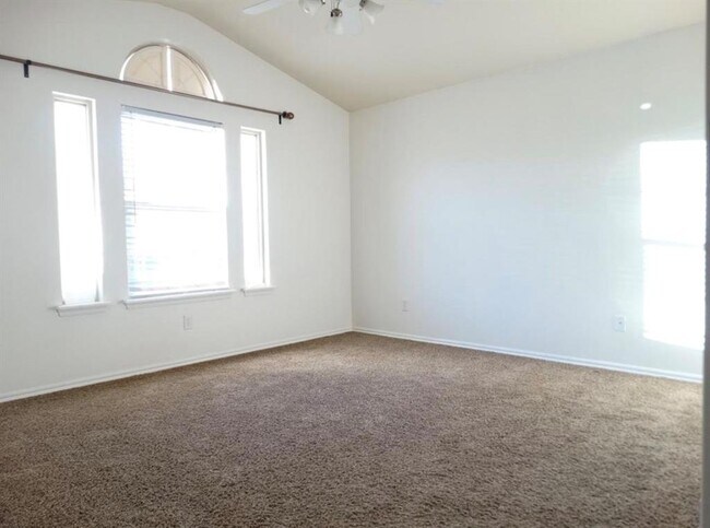 Foto del edificio - 3416 Chester Terrace