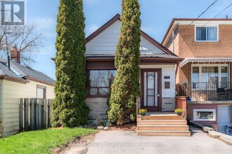 Building Photo - 20 Aylesworth Ave