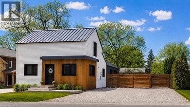 Building Photo - 596 Arkell Rd