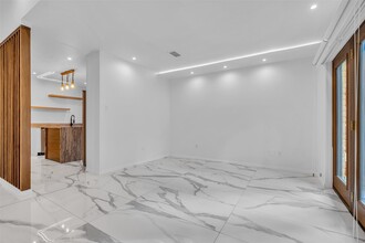 Building Photo - 41 Hickory Oak Dr