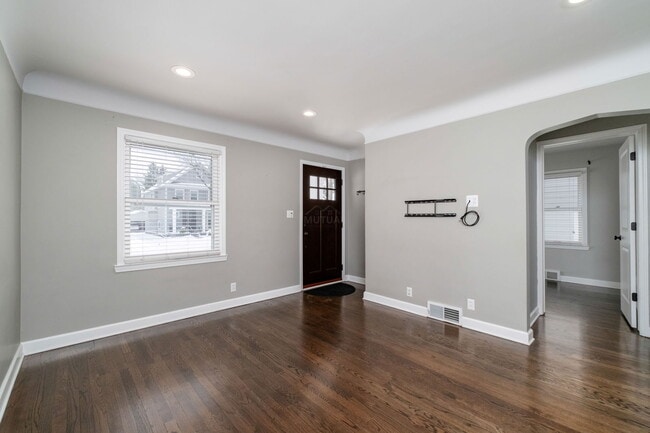 Foto del edificio - 537 Bird Ave