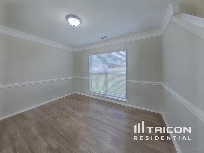 Building Photo - 2016 Mallard Woods Pl