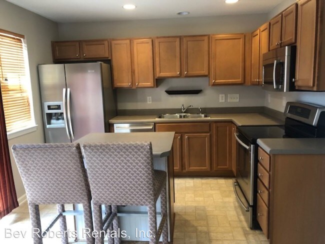 Building Photo - 3 br, 2.5 bath House - 3628 Bison Hill Lane