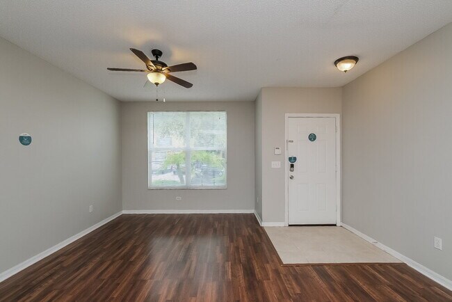 Building Photo - 6570 Osprey Lake Cir