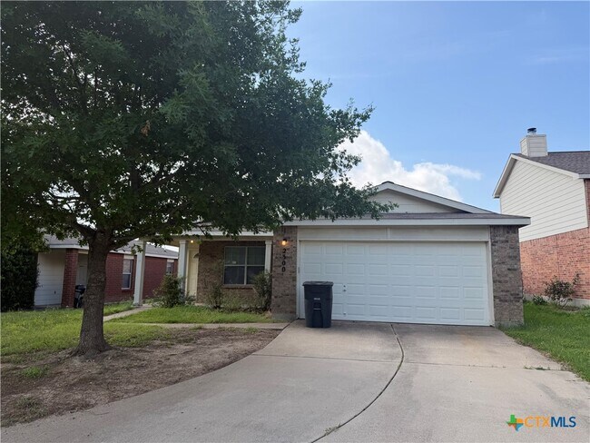 Foto del edificio - 2300 Maedell Dr