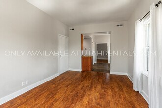 Building Photo - 218 W North Temple St