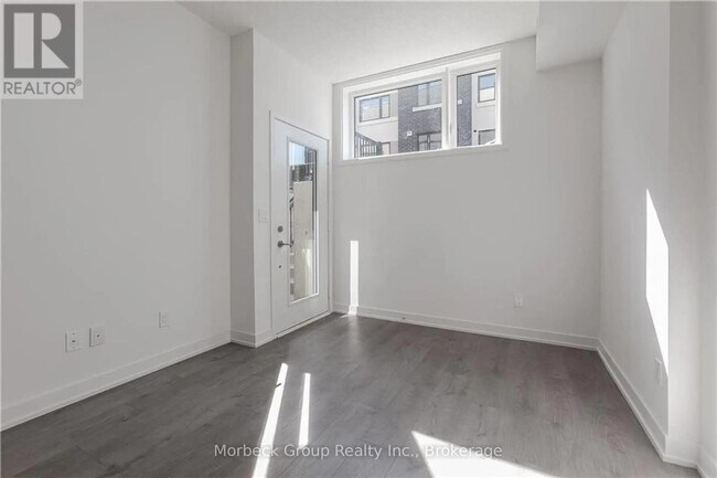 Photo du bâtiment - 1135 Cooke Blvd.
