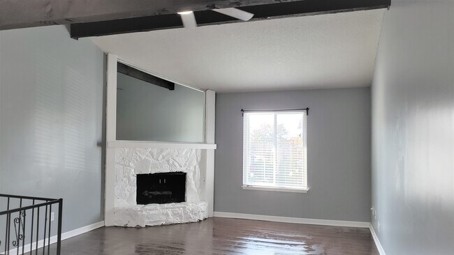 Living Room - 8847 Carriage Dr