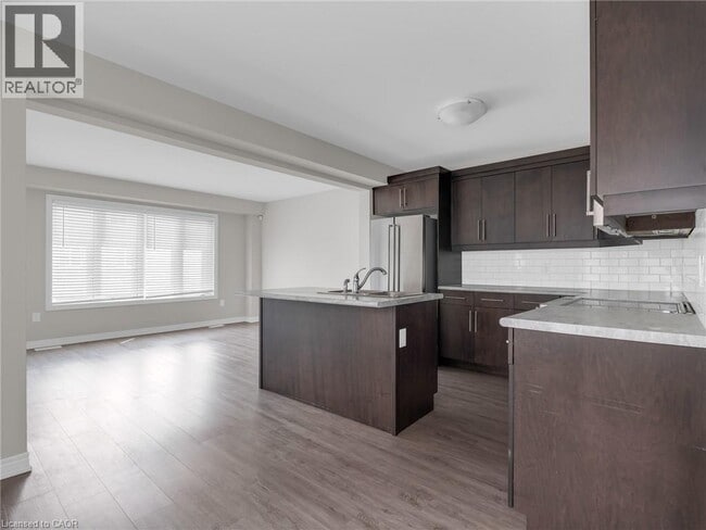 Building Photo - 9573 Tallgrass Ave