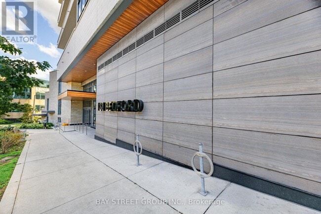 Building Photo - 181 Bedford Rd