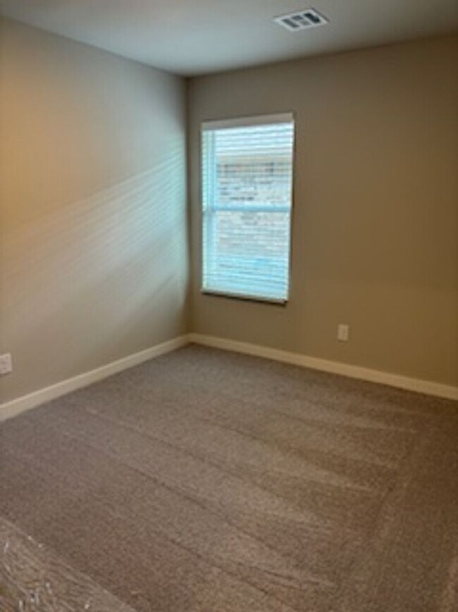 Foto del edificio - 2312 SE 92nd Terrace