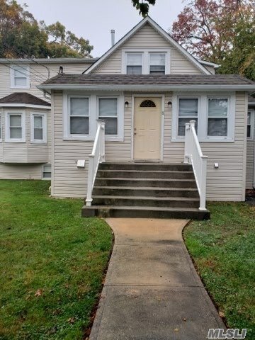 Primary Photo - 8 Garfield Ave