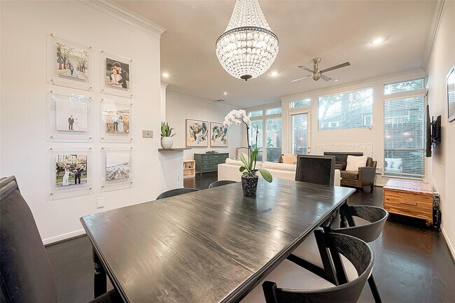 Building Photo - 1212 W Alabama St