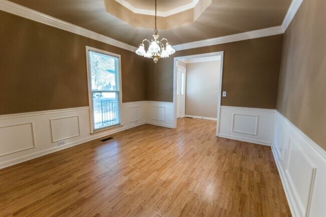 Foto del edificio - 1807 Newton Ave