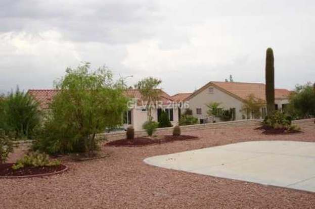 Building Photo - 8528 Glenmount Dr