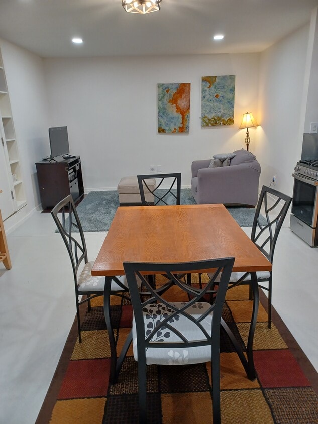 Foto principal - 1153 Capp St