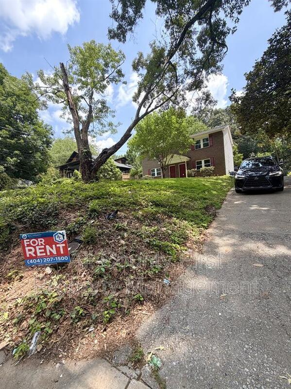 Photo - 734 S Candler St Apartment